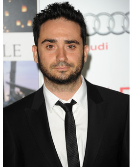 Juan Antonio Bayona escoge las mejores películas de 2013 ¿Nos os parece raro que GUERRA MUNDIAL Z este en la lista?¿Por que será?