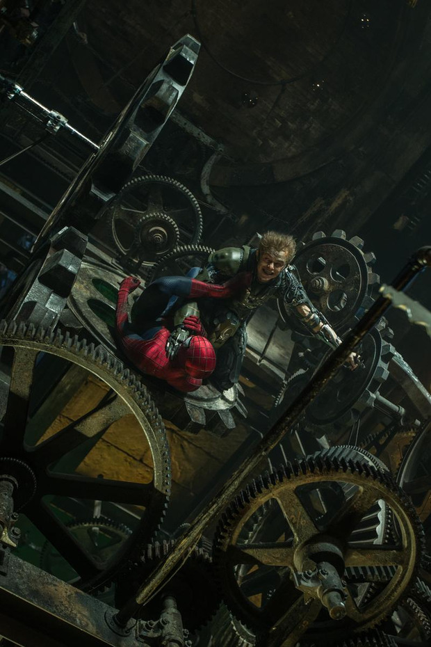  ALERTA SPOILER: ¿Quién es? Dane DeHaan protagoniza una imagen de 'The Amazing Spider-Man 2: El poder de Electro'