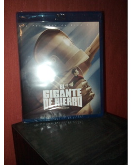 Y casi año y medio despues de su compra, por fin la tengo! ( Con el exito aparente de esta peli, se dignaran a editar tantas otras de animación de los 90??)