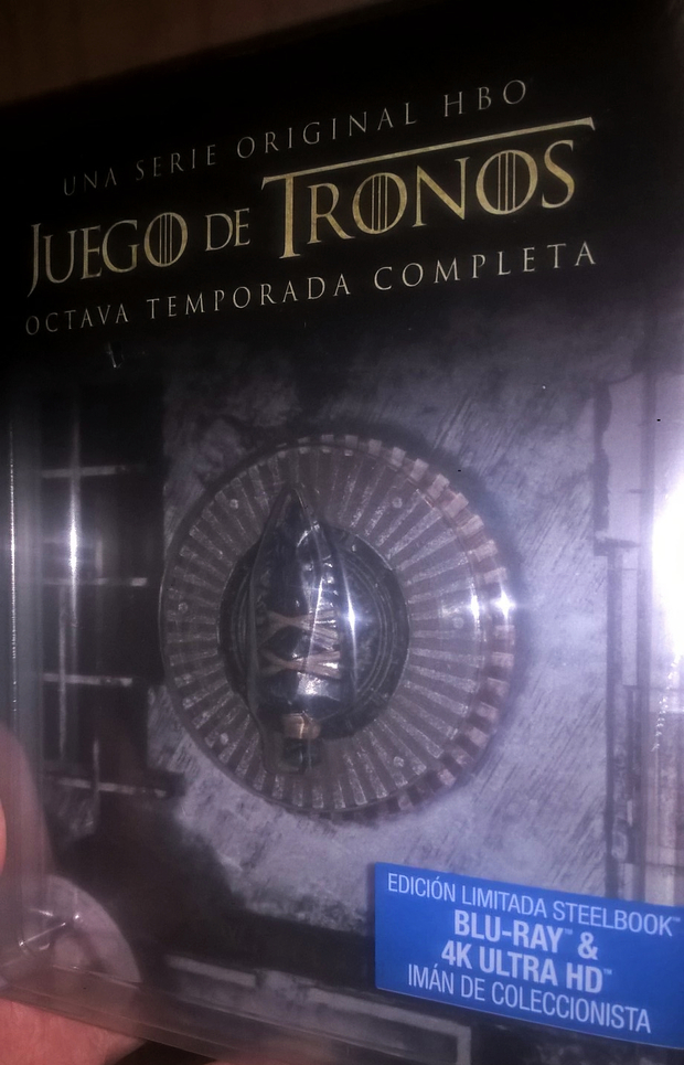 Ya en casa a la espera de la coleccionista...