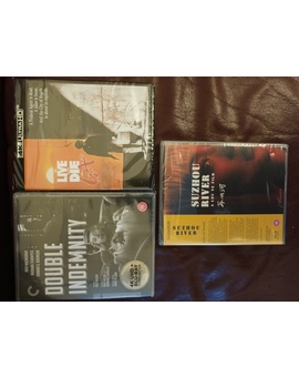 Mi primera compra a Universe of Entertaiment