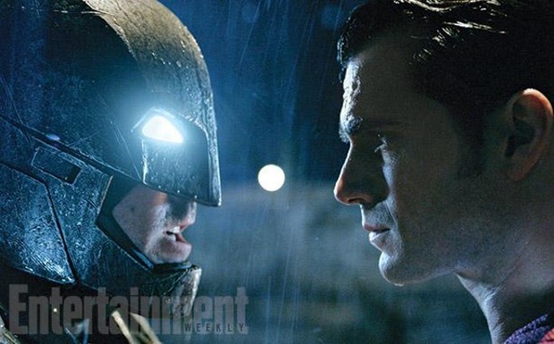 Ahora si.  BATMAN V SUPERMAN 