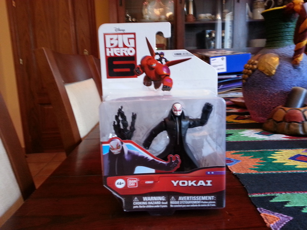 Muñeco Del Villano Yokai (Profesor Callaghan) De La Última Película De Walt Disney Big Hero 6 Parte Frontal