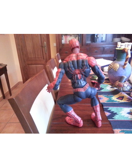 Muñeco Figura De Spider-Man Parte Trasera