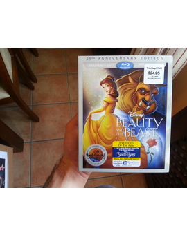 Blu-ray Original, Nuevo Y Precintado De Fábrica Con Funda De Cartón Brilante Slipcover Edición Estadounidense Americana The Signature Collection ( la Colección De Firma ) De La Película Animada De Walt Disney De 1991 De La Bella Y La Bestia Edición 25 Ani