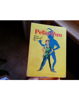 Libro cuento del año 1953 de la película de Walt Disney Peter Pan de la editorial GRANDES ÁLBUMES JUVENTUD de tapa dura