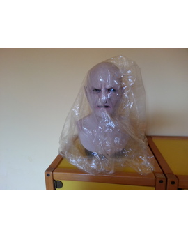 La máscara del señor oscuro o tenebroso Lord Voldemort de silicona CFX de la saga de Harry Potter