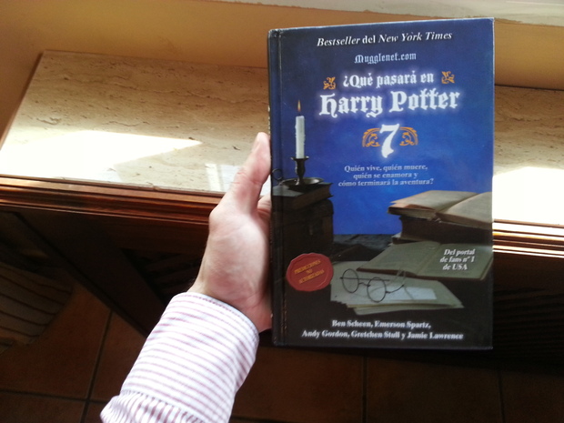 El libro de ¿Qué pasará en Harry Potter 7? Nuevo (La primera edición de Julio del año 2007)