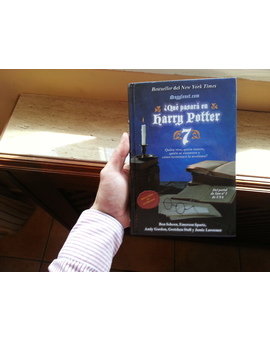 El libro de ¿Qué pasará en Harry Potter 7? Nuevo (La primera edición de Julio del año 2007)