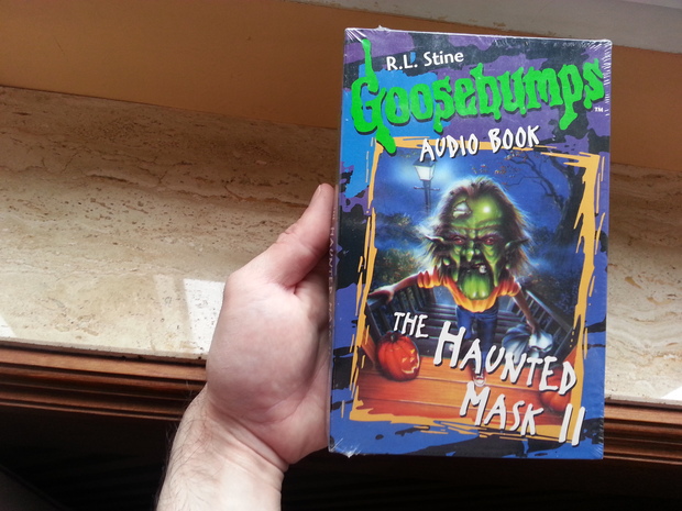 El Audio Libro de Pesadillas La máscara maldita o encantada 2 de R.L.Stine editado por Walt Disney Records estadounidense Nuevo Año 1996