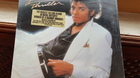Disco-de-vinilo-de-la-primera-edicion-estadounidense-del-album-thriller-de-michael-jackson-de-1982-nueva-c_s