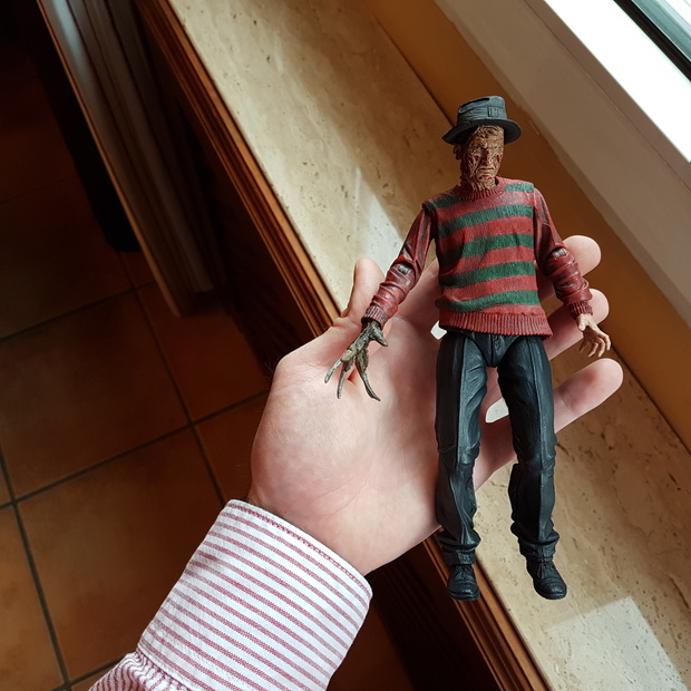  Figura de Fred o Freddy Krueger de Pesadilla en Elm Street 1984 de Neca del año 2014