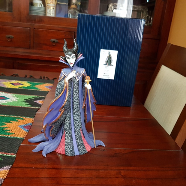  Figura Maléfica de La Bella durmiente de Walt Disney de 1959