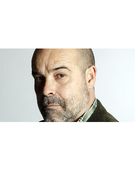 Dimite G.M. le sustituye Antonio Resines al frente de la Academia del cine