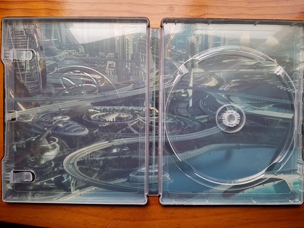 Tomorrowland steelbook exterior