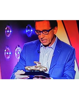 Jordi Hurtado y Saber y Ganar reciben el Delorean de oro