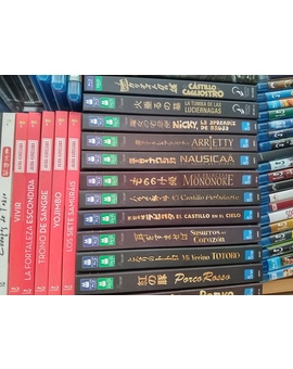 Recien llegada La tumba de las luciernagas Deluxe edition