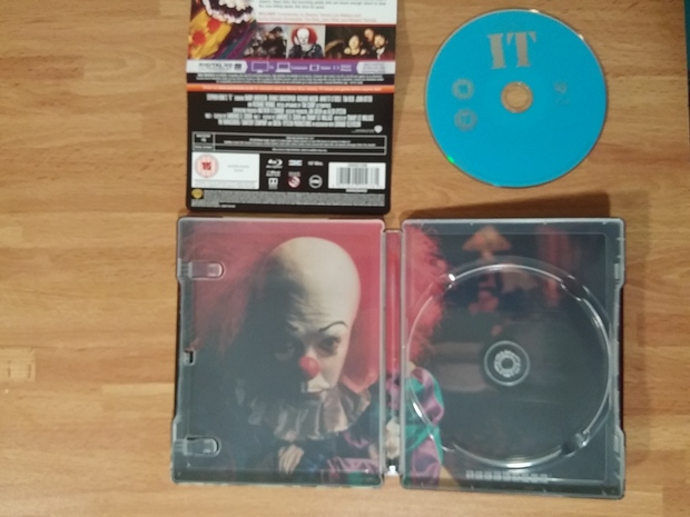 Interior It steelbook