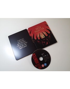 Steelbook el cazador, exterior