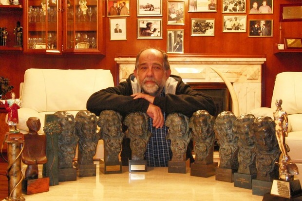 Fallece Reyes Abades