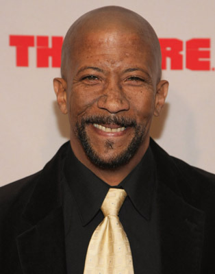 Reg E. Cathey ha fallecido