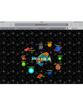 Space jam mantiene el diseño de su web desde el primer día 