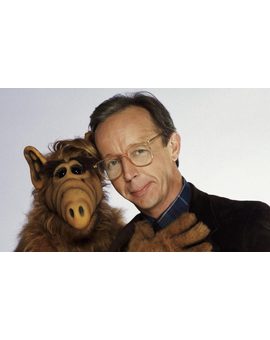 Ha fallecido Max Wright