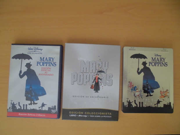 Nuevo steelbook junto a su predecesor