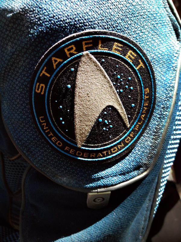 Let the next Starfleet voyage begin! Primera imagen de Star Trek Beyond
