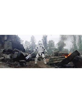 El Soldado de Asalto Antidisturbios, apodado TR-8R (Traitor) o el Trooper Leal en la red, de El Despertar de la Fuerza, se vuelve viral en Internet