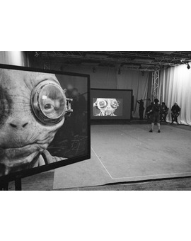 Tras las cámaras del Episodio VIII con Maz Kanata