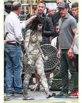 Sofia Boutella como LA MOMIA, galería de imágenes