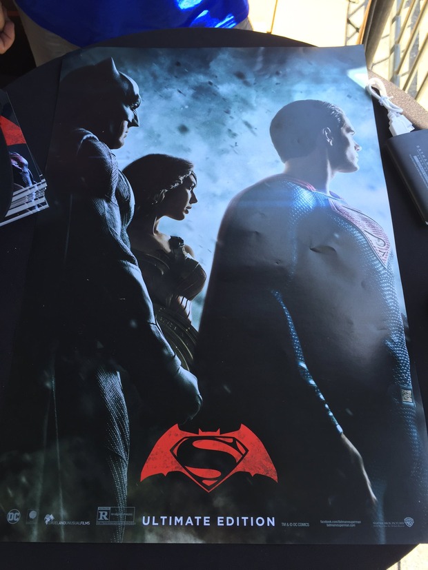 Póster de la Comic Con de Batman v Superman Ultimate Edition