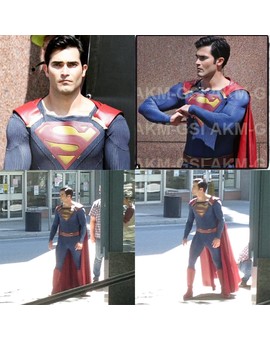 Mejor vistazo a Tyler Hoechlin como SuperMan