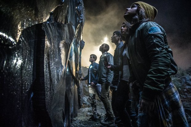 POWER RANGERS, primer trailer