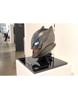 Posible nuevo casco de Batman para La Liga de la Justicia, con el titulo de Justice League Apokolips