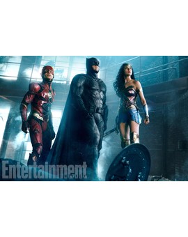 JUSTICE LEAGUE, nueva imagen con Flash, Wonder Woman y Batman