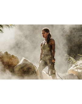 Otra imagen de Alicia Vikander en Tomb Raider