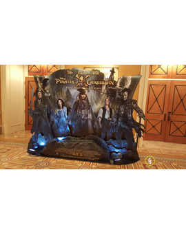 Stand de Piratas del Caribe en la CinemaCon