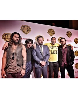 Parte de La Liga de la Justicia en la CinemaCon; descripción de clips y arte conceptual de Aquaman y Wonder Woman