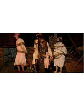Video oficial de Johnny Depp en la atracción de Piratas del Caribe en Disneyland