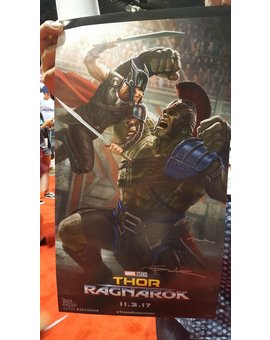 Póster exclusivo de la Expo D23 e imágenes promocionales de Thor Ragnarok