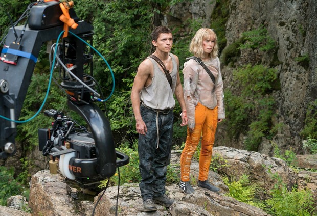 Primera imagen de Tom Holland y Daisy Ridley en la adaptación de la trilogía Chaos Walking de Patrick Ness, dirigida por Doug Liman