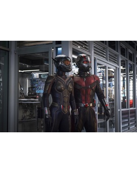 Nueva imagen oficial de Ant-Man y la Avispa