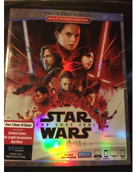 Vistazo a la funda de la edición americana de Los Últimos Jedi