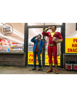 Nueva imagen oficial de SHAZAM!