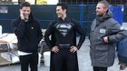 Elseworlds-superman-con-el-traje-negro-en-rodaje-del-nuevo-evento-del-arrowverse-c_s