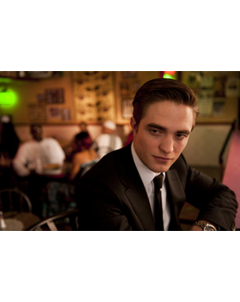 Según COLLIDER, Robert Pattinson también se une a lo último de Nolan