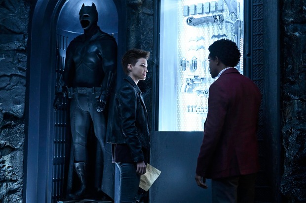 Nueva imagen de la serie de BATWOMAN