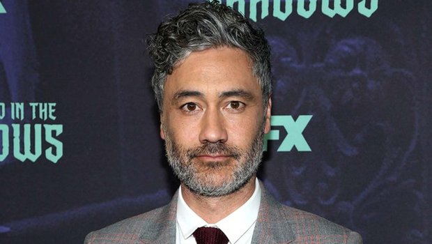 Según THR, Taika Waititi oficialmente dirigirá THOR 4, mientras AKIRA se queda en pausa indefinida 